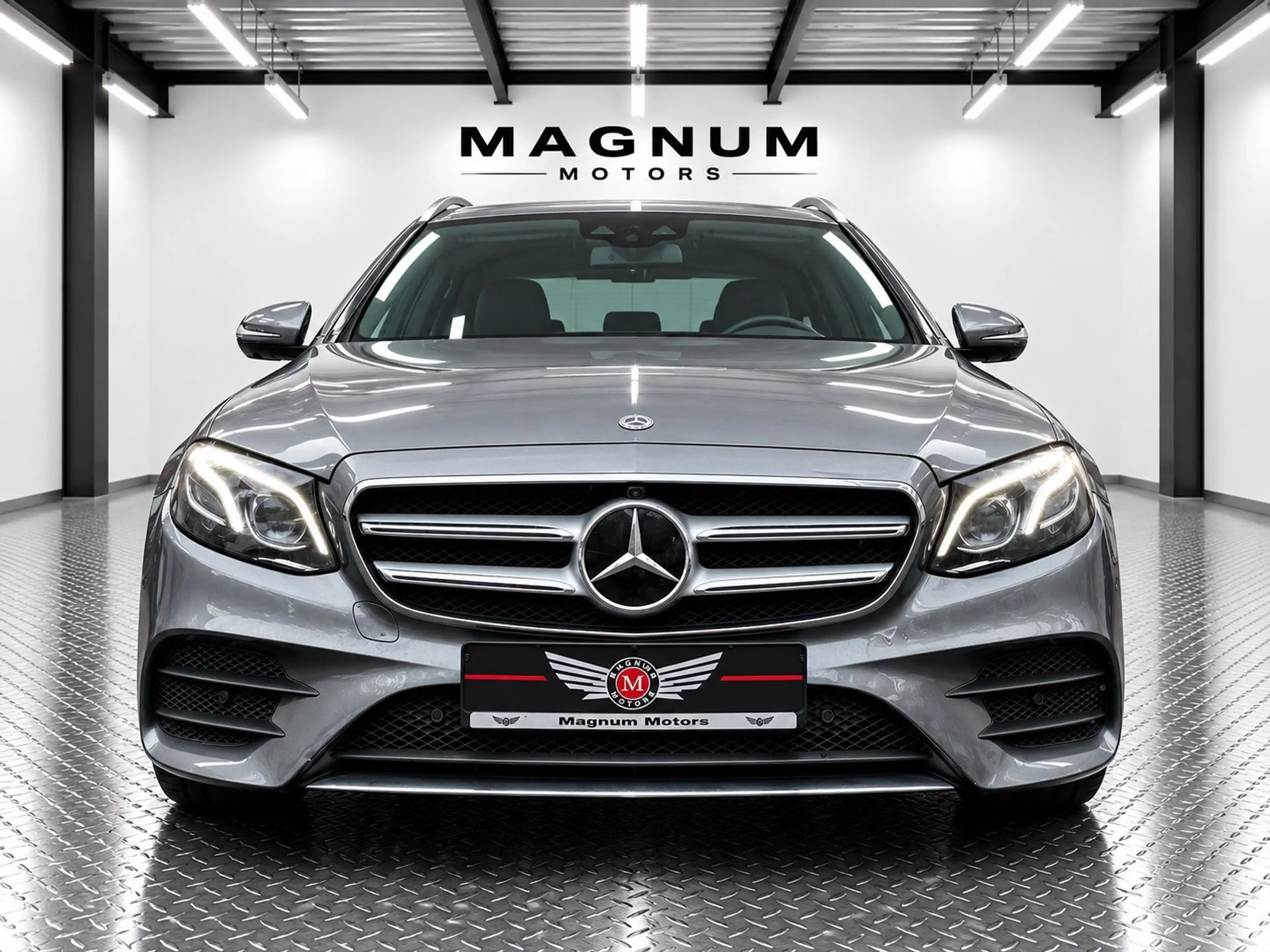 Mercedes-Benz E 450 V6 AMG 4-MATIC *Ambiente*Leder*AHK* — photo 9