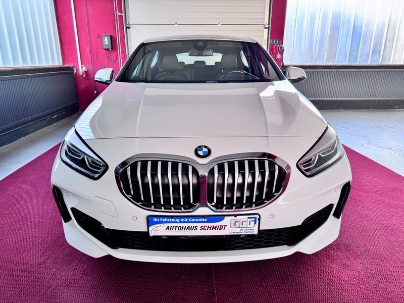 BMW 118 d M Sport Automatik Navi LED 18 Zoll — photo 4