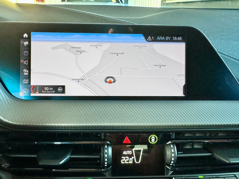 BMW 118 d M Sport Automatik Navi LED 18 Zoll — photo 14