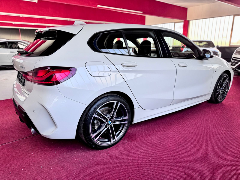 BMW 118 d M Sport Automatik Navi LED 18 Zoll — photo 6