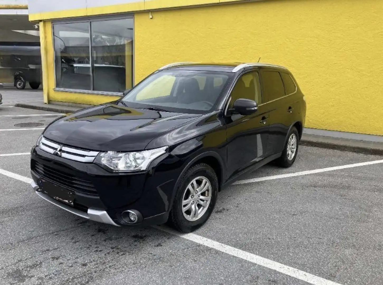 Mitsubishi Outlander 2,2 DI-D AS&G Intense - 1