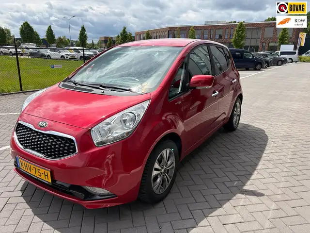 Kia Venga 1.6 CVVT ExecutiveLine navi, camera, stoelverwarmi