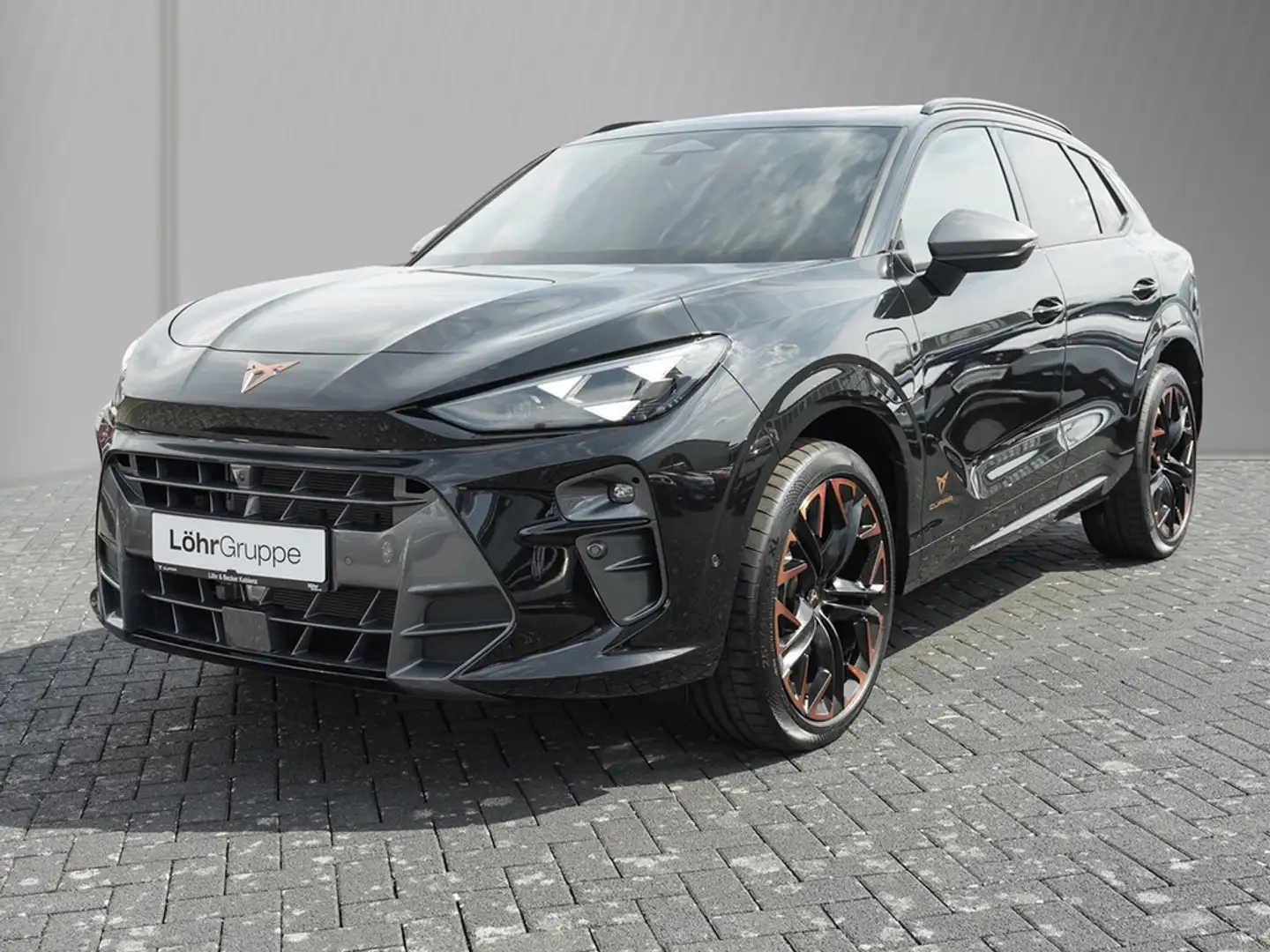 CUPRA Terramar 1.5 TSI e-Hybrid VZ Pano/Navi/Matrix Schwarz - 2