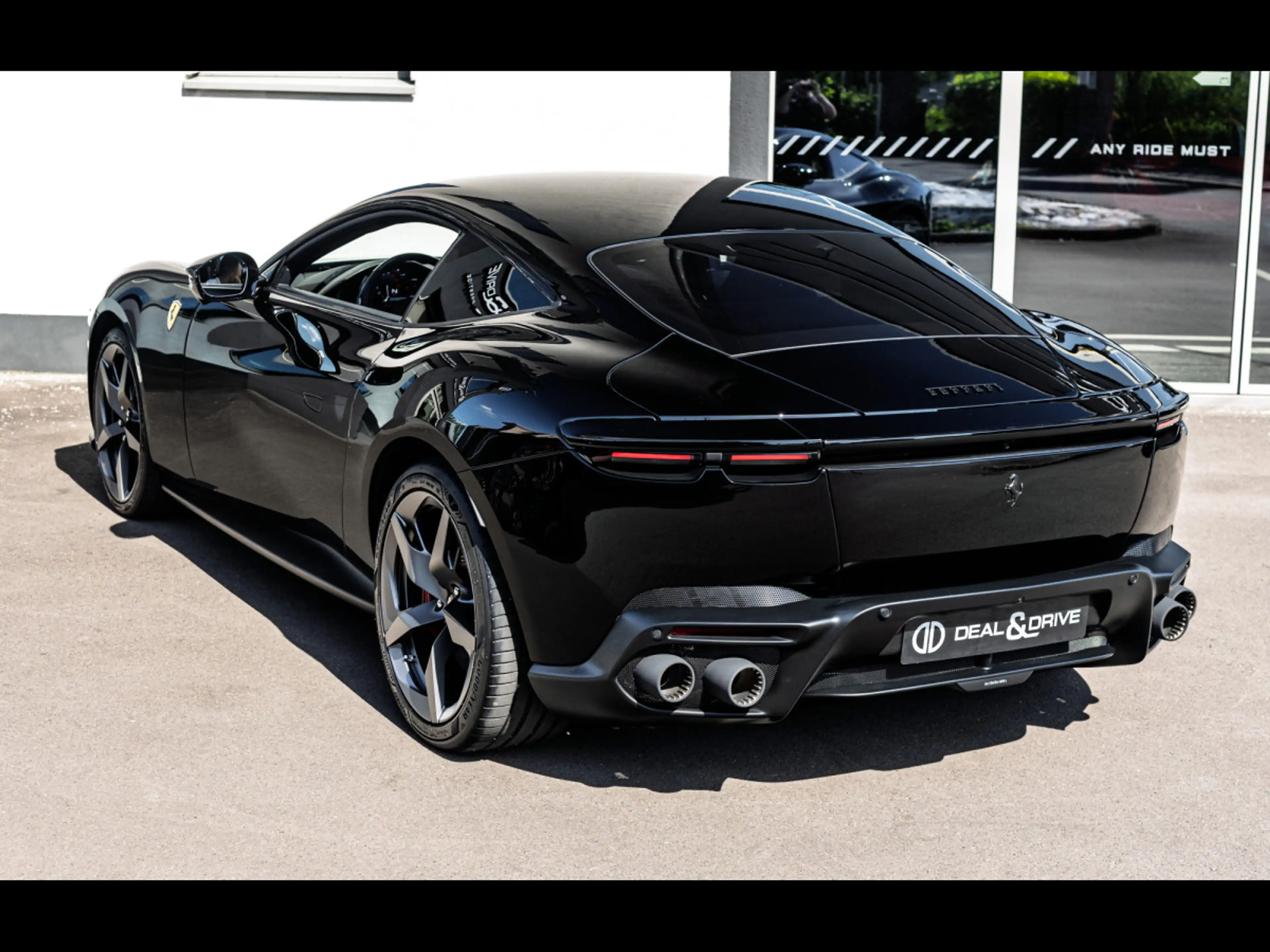 Ferrari Amalfi 3.9 V8°LIFT°360°BURMESTER°ACC°CARBON°DISPLAY°SPEC — photo 3