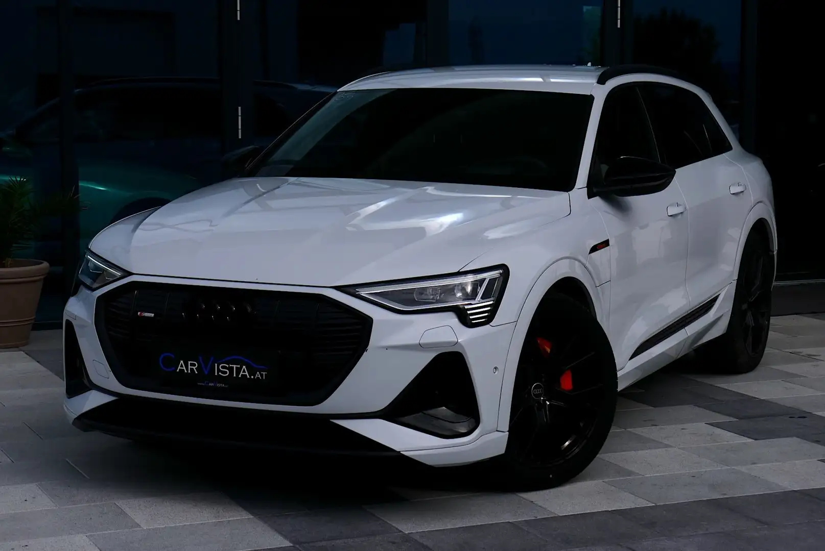 Audi e-tron 55 quattro 95kWh S-line *Bang Olufsen/Head Up/21* Weiß - 2