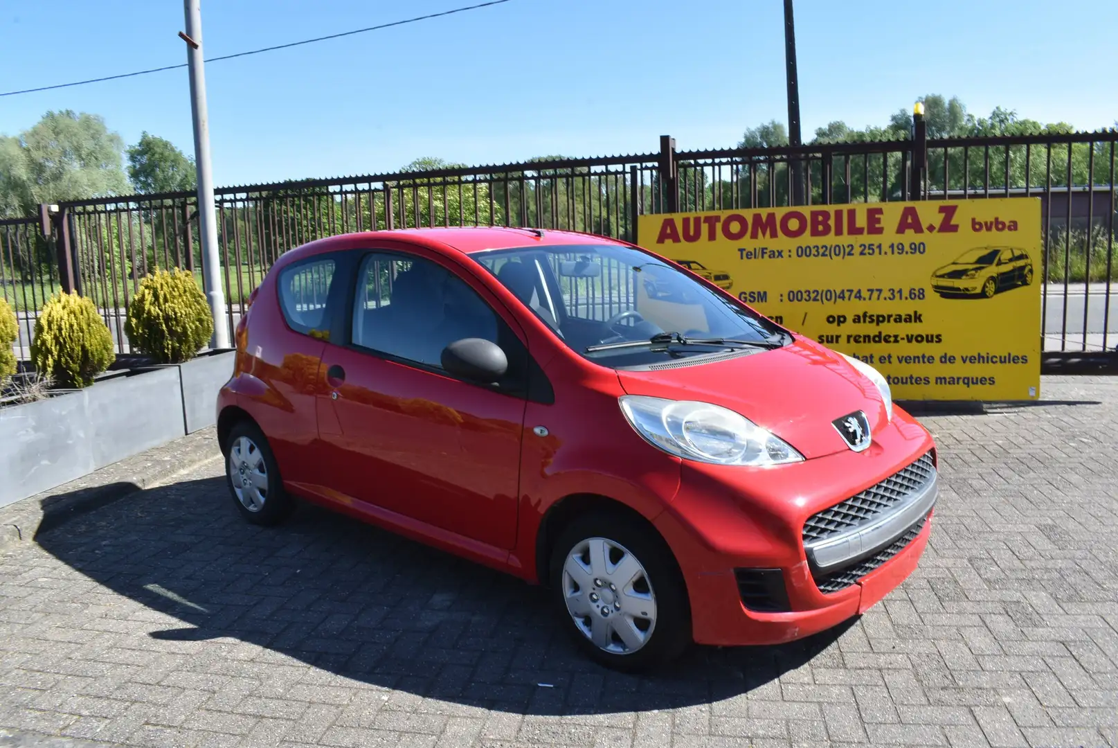 Peugeot 107 1.0i Trendy ***12M GARANTIE*** 84.000KM!!! Rood - 1