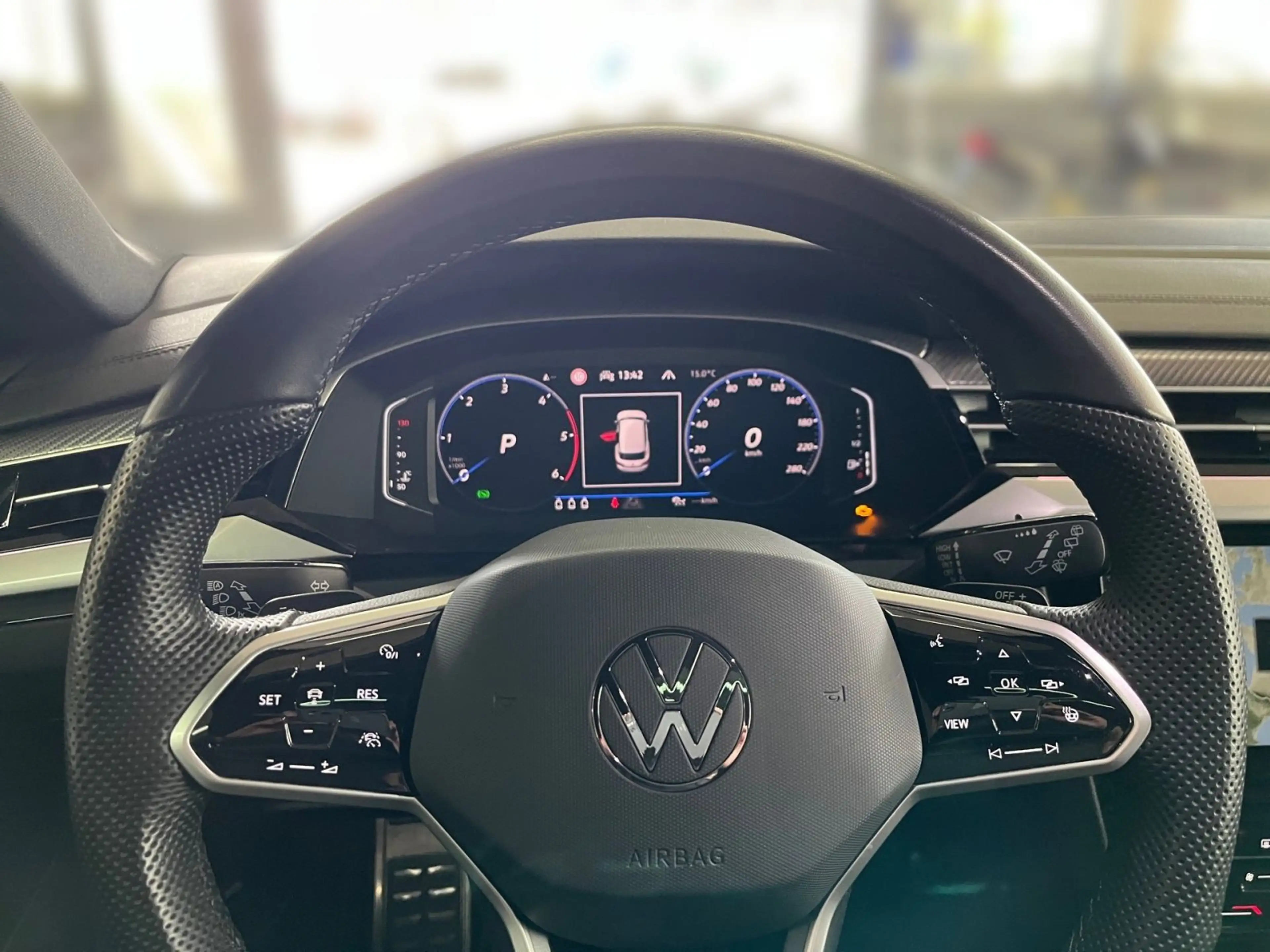 Volkswagen Arteon Arteon Shootingbrake R-Line 4M TDI DSG AHK Busi+ — photo 9