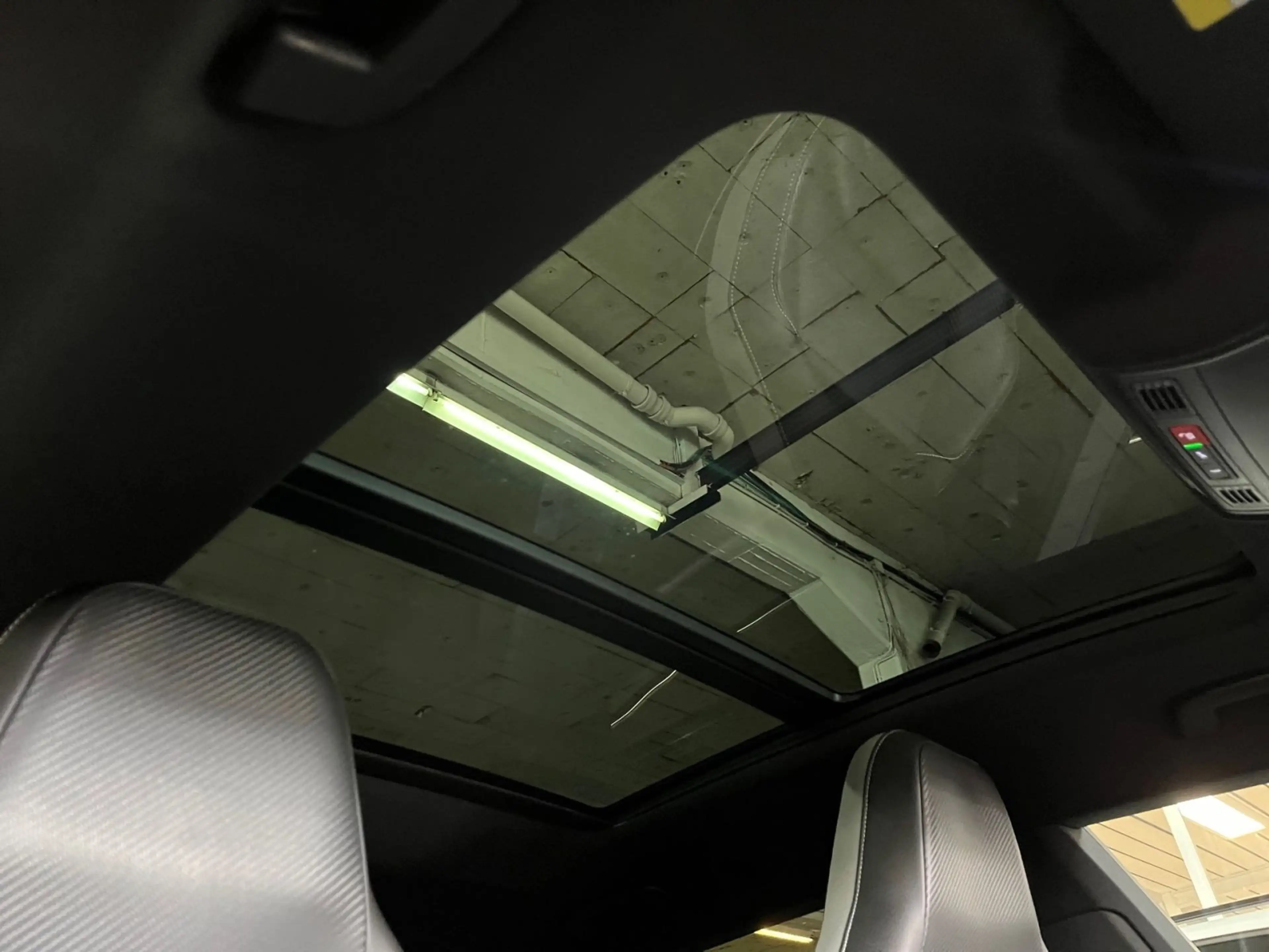 Volkswagen Arteon Arteon Shootingbrake R-Line 4M TDI DSG AHK Busi+ — photo 14