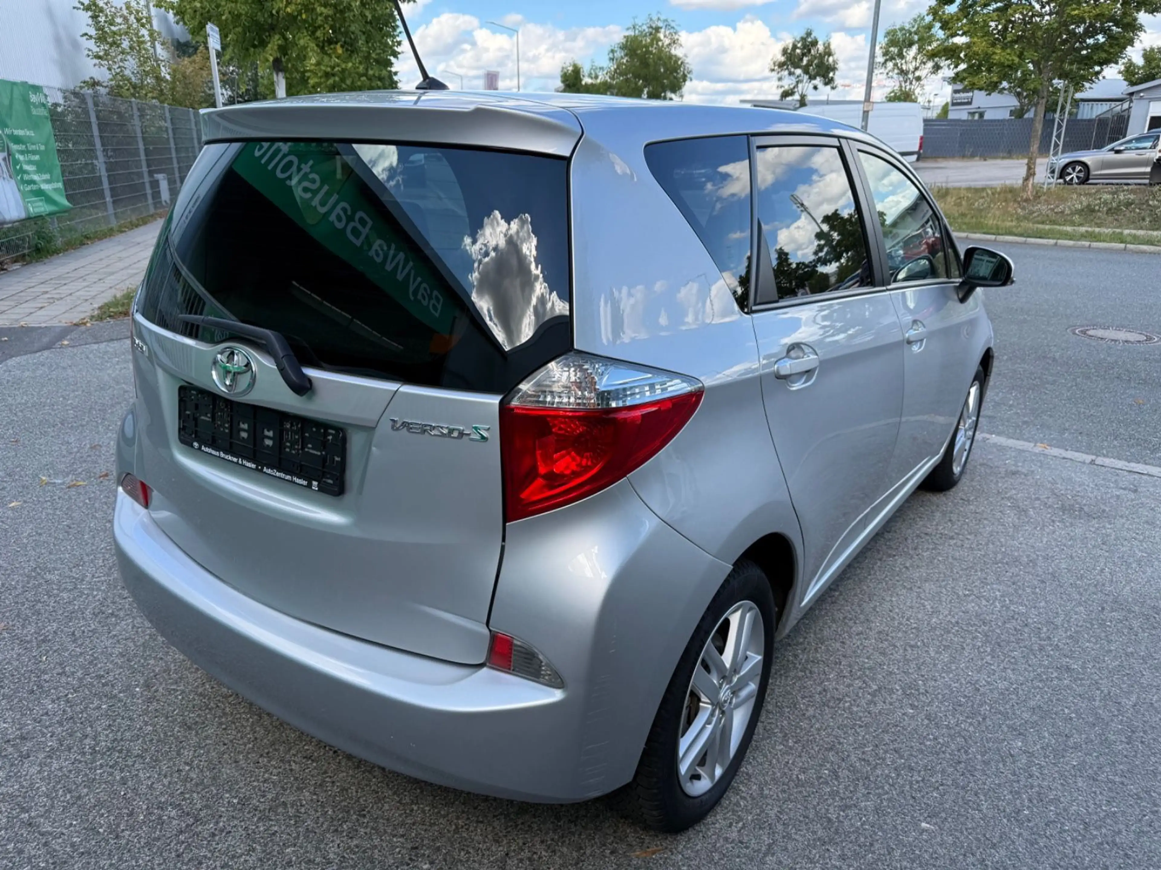 Toyota Verso-S Club*TÜVNEU* — photo 5