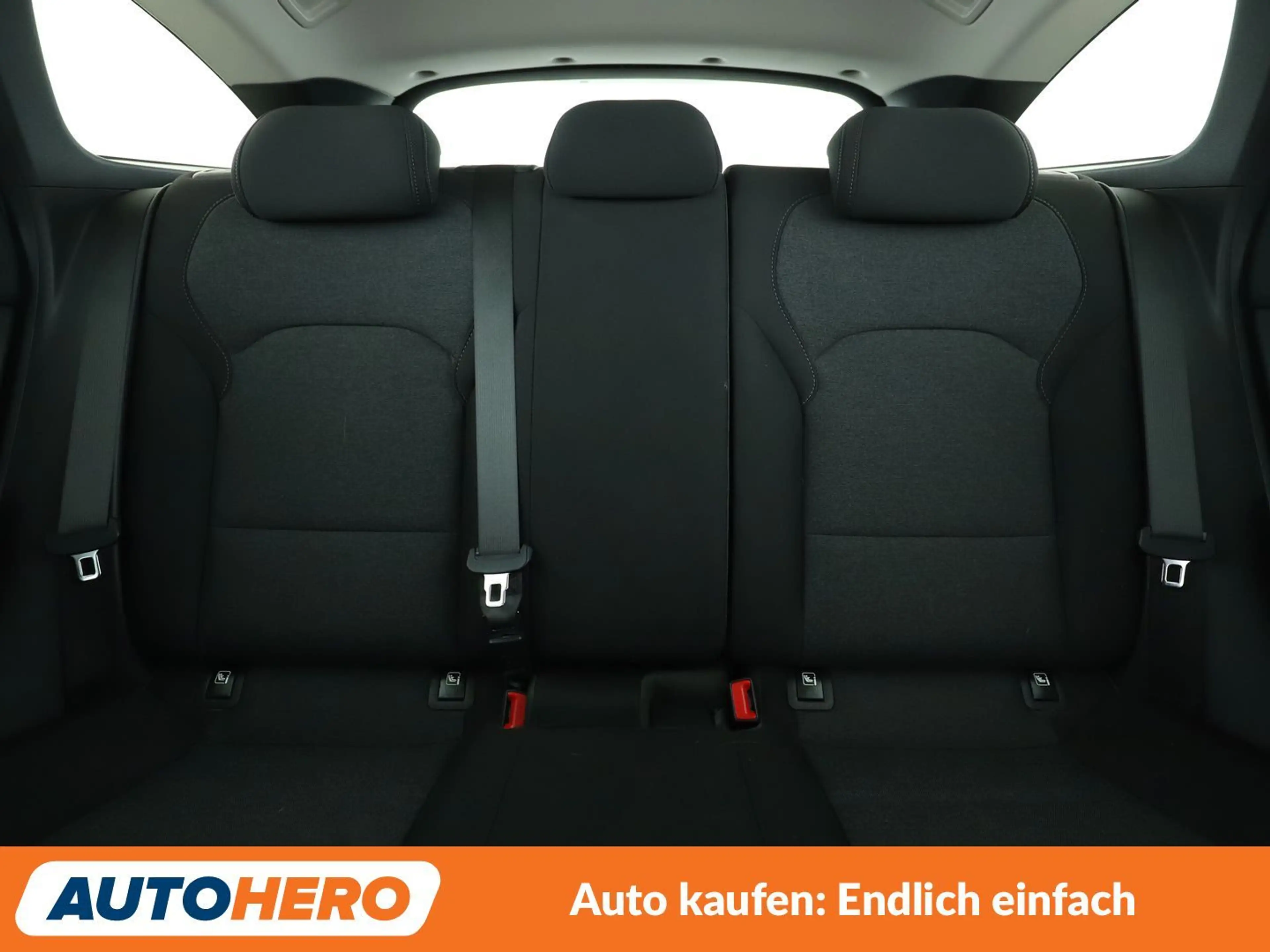 Hyundai i30 1.5 T-GDI Mild-Hybrid Edition 30 Aut.*TEMPO*CAM* — photo 15