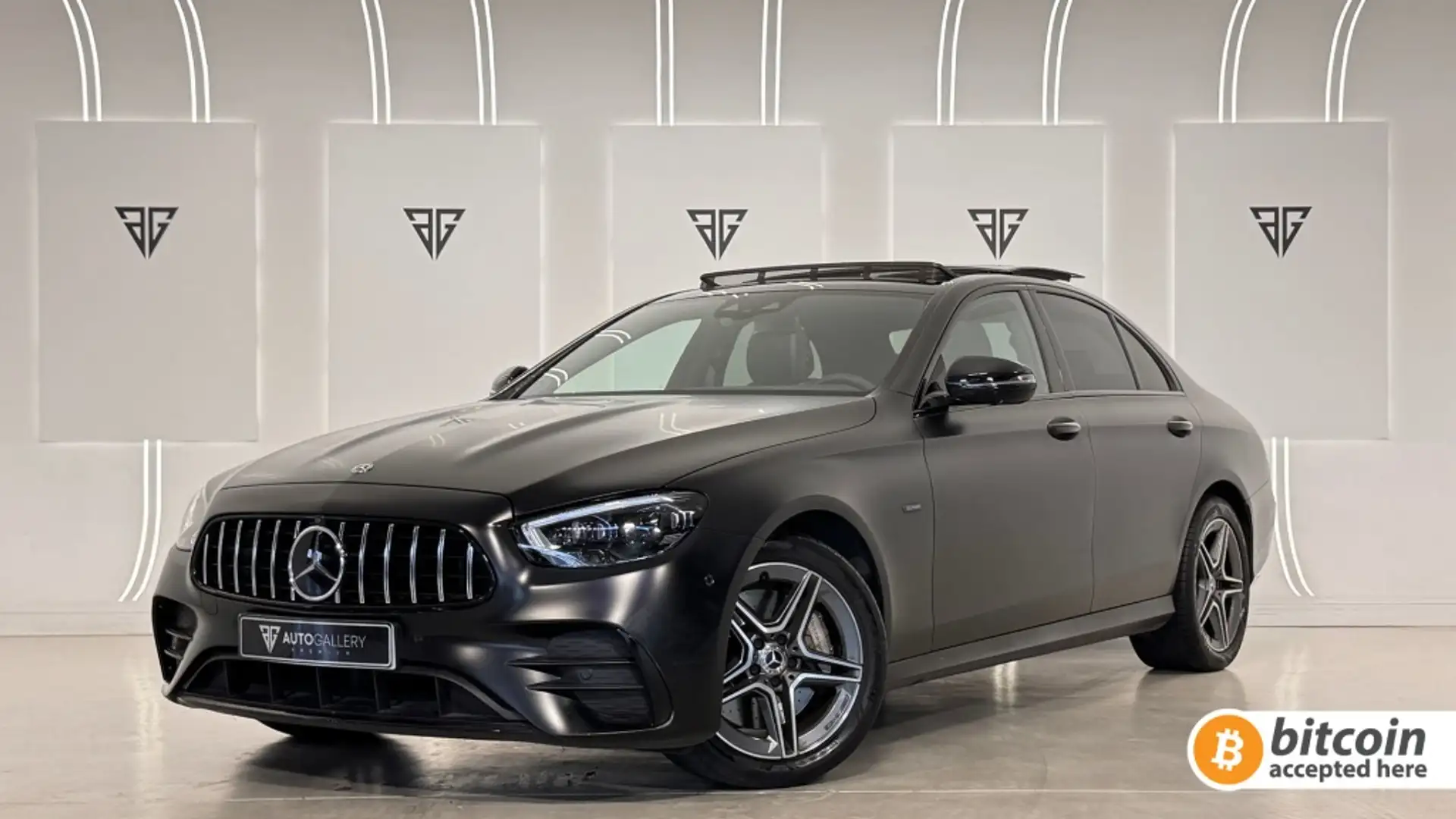 Mercedes-Benz E 300 de Plateado - 1