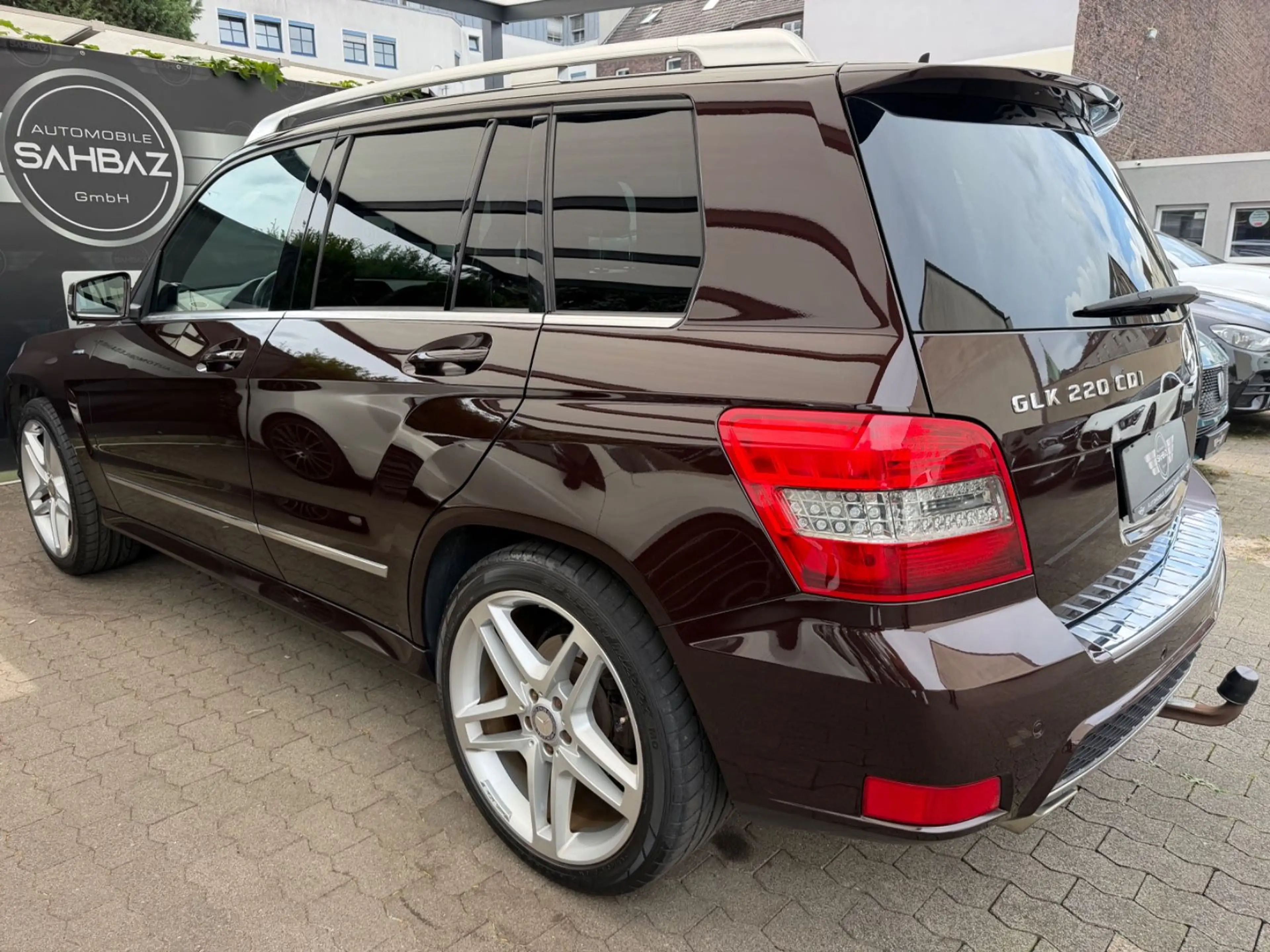 Mercedes-Benz GLK 220 CDI BlueEff. 4Matic* AMG*DESIGNO*PANO — photo 4