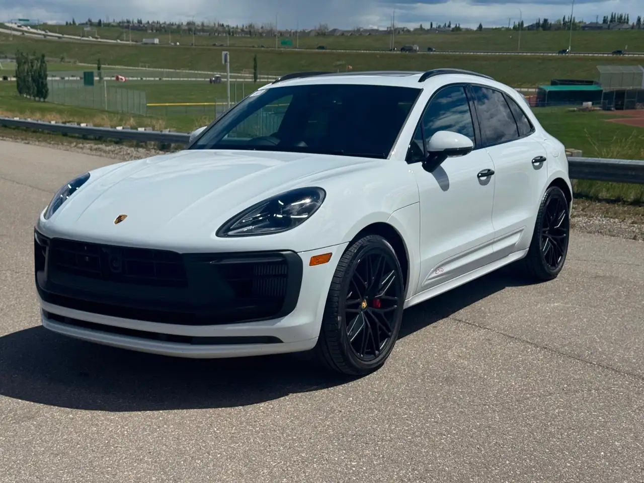 2023 Porsche Macan