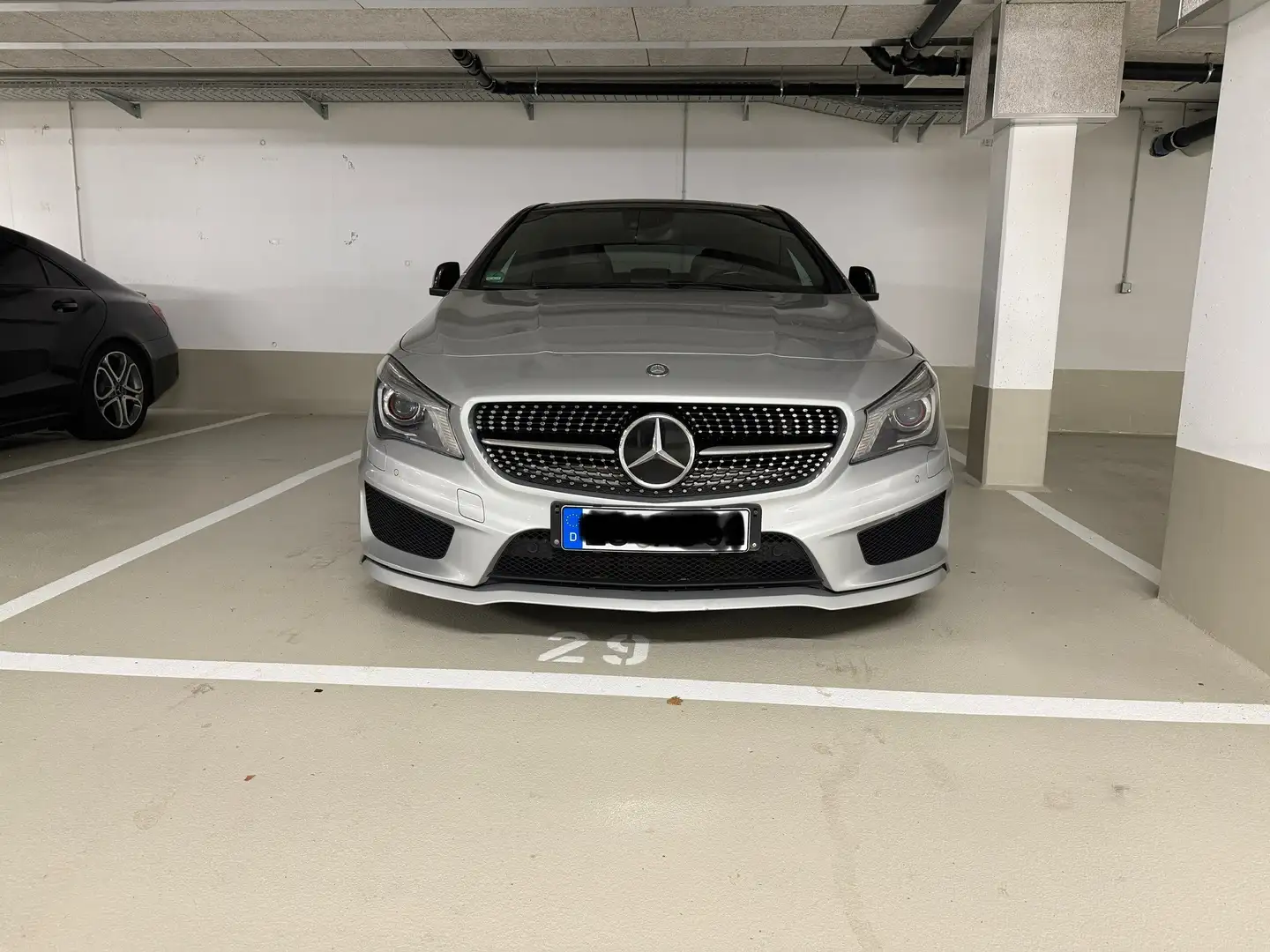 Mercedes-Benz CLA 250 CLA 250 4Matic (117.346) Grau - 1
