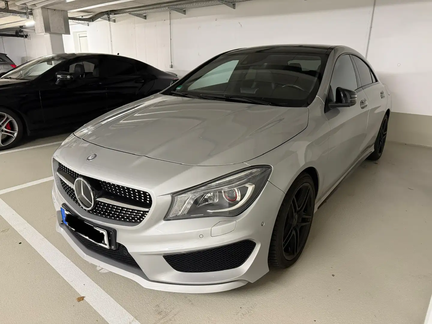 Mercedes-Benz CLA 250 CLA 250 4Matic (117.346) Grau - 2