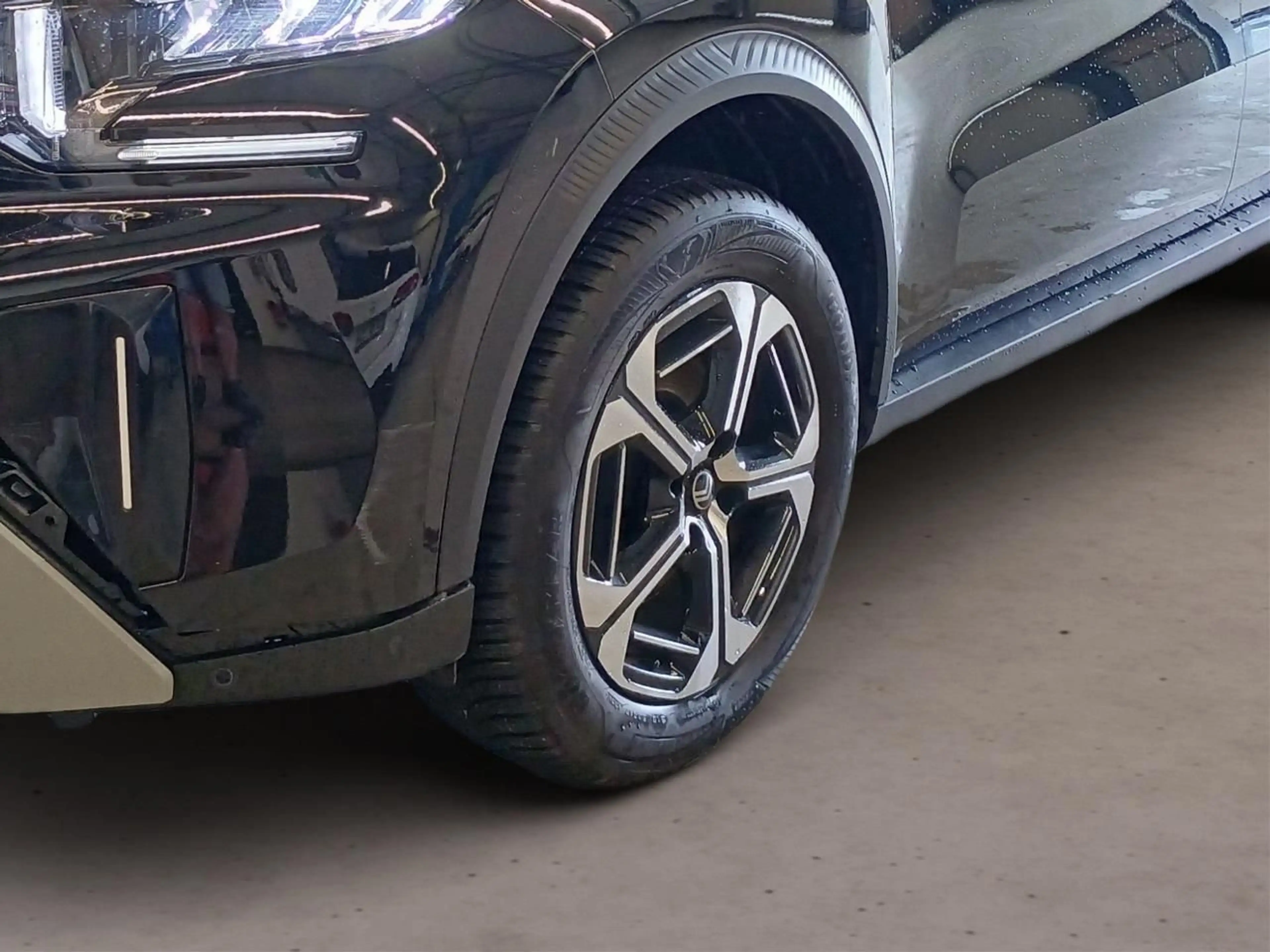 Citroen C3 Aircross 1.2 Hybrid 145 MAX Navi+Kam.+Klim+HUD — photo 13