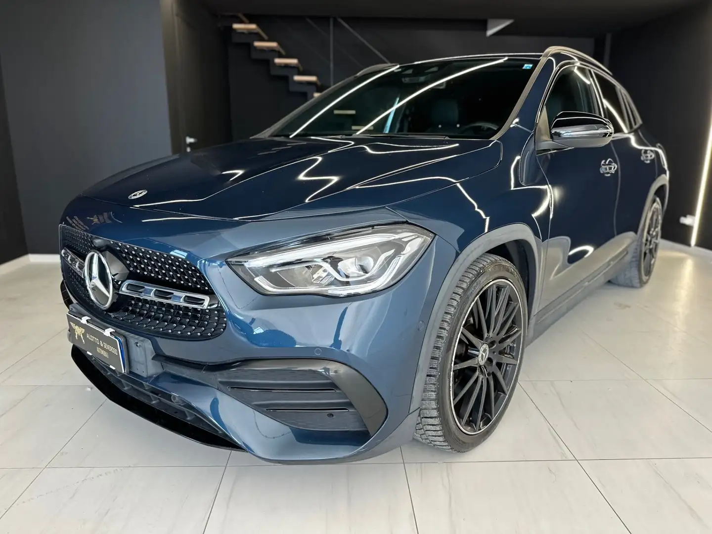 Mercedes-Benz GLA 200 GLA 200 d Automatic 4Matic Premium Bleu - 2