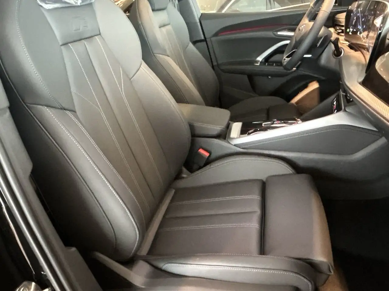 Audi Q5 снимка Audi Q5
