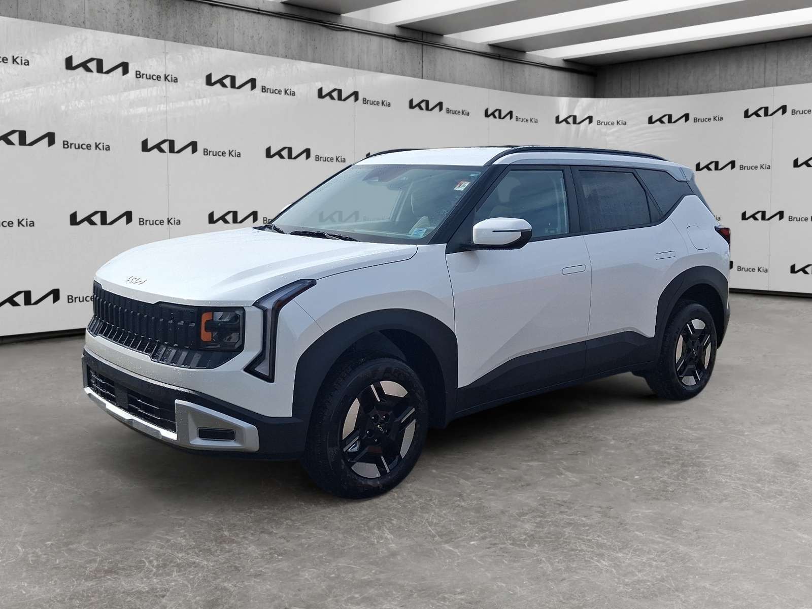 White 2027 Kia Seltos SUV / Crossover All-Wheel Drive Automatic