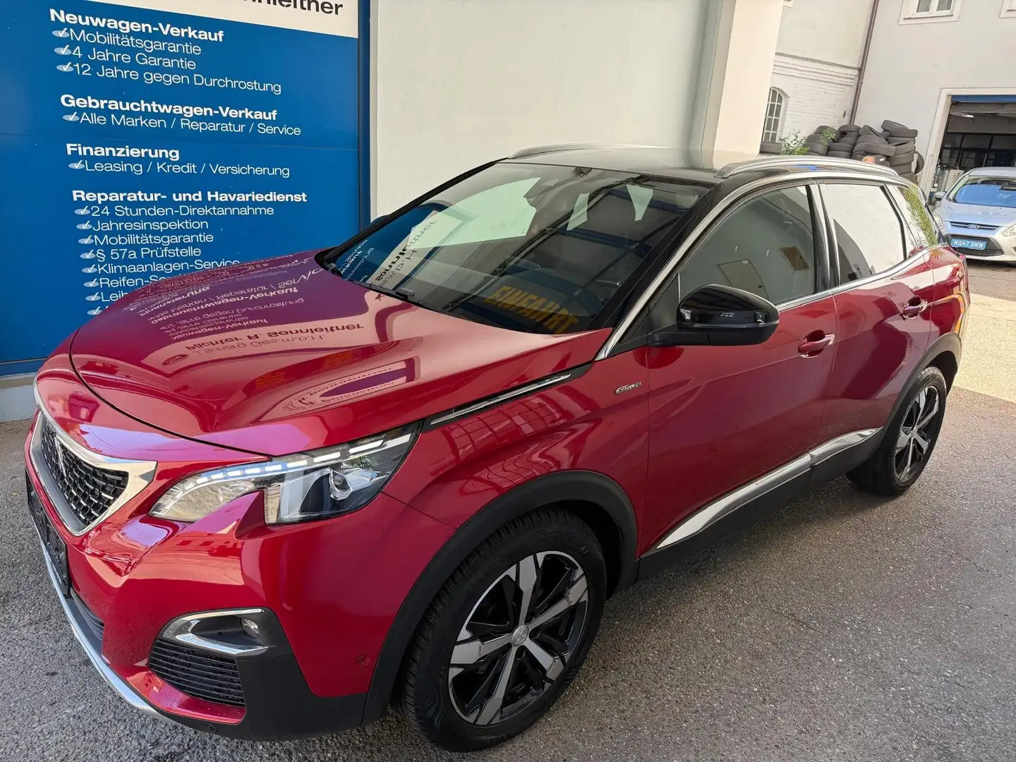 Peugeot 3008 Rot - 1