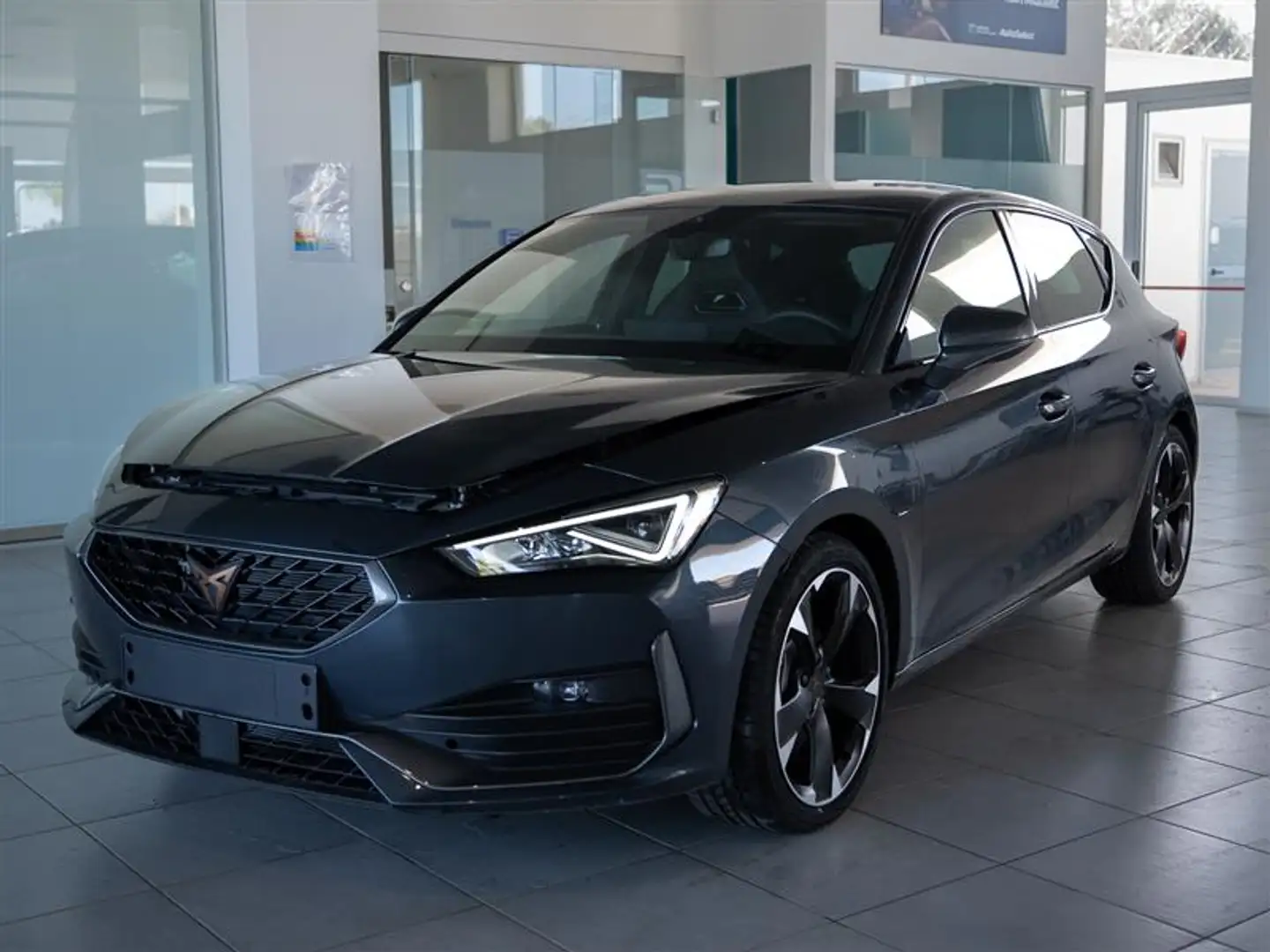 CUPRA Leon 1.5 HYBRID 150CV DSG 36 MESI DI GARANZIA Gris - 1