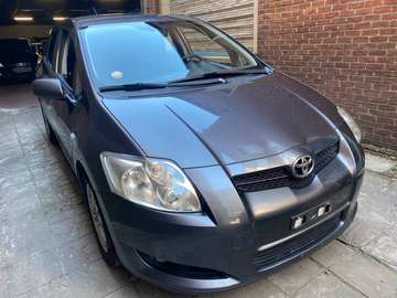 Auris 1.4 D-4D Linea Luna