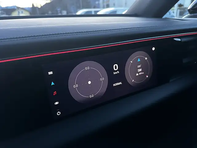 Porsche Macan 4S Beifahrerdisplay 22 Zoll Luftfahrwerk Bose M... Ansicht 49