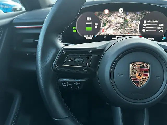 Porsche Macan 4S Beifahrerdisplay 22 Zoll Luftfahrwerk Bose M... Ansicht 22