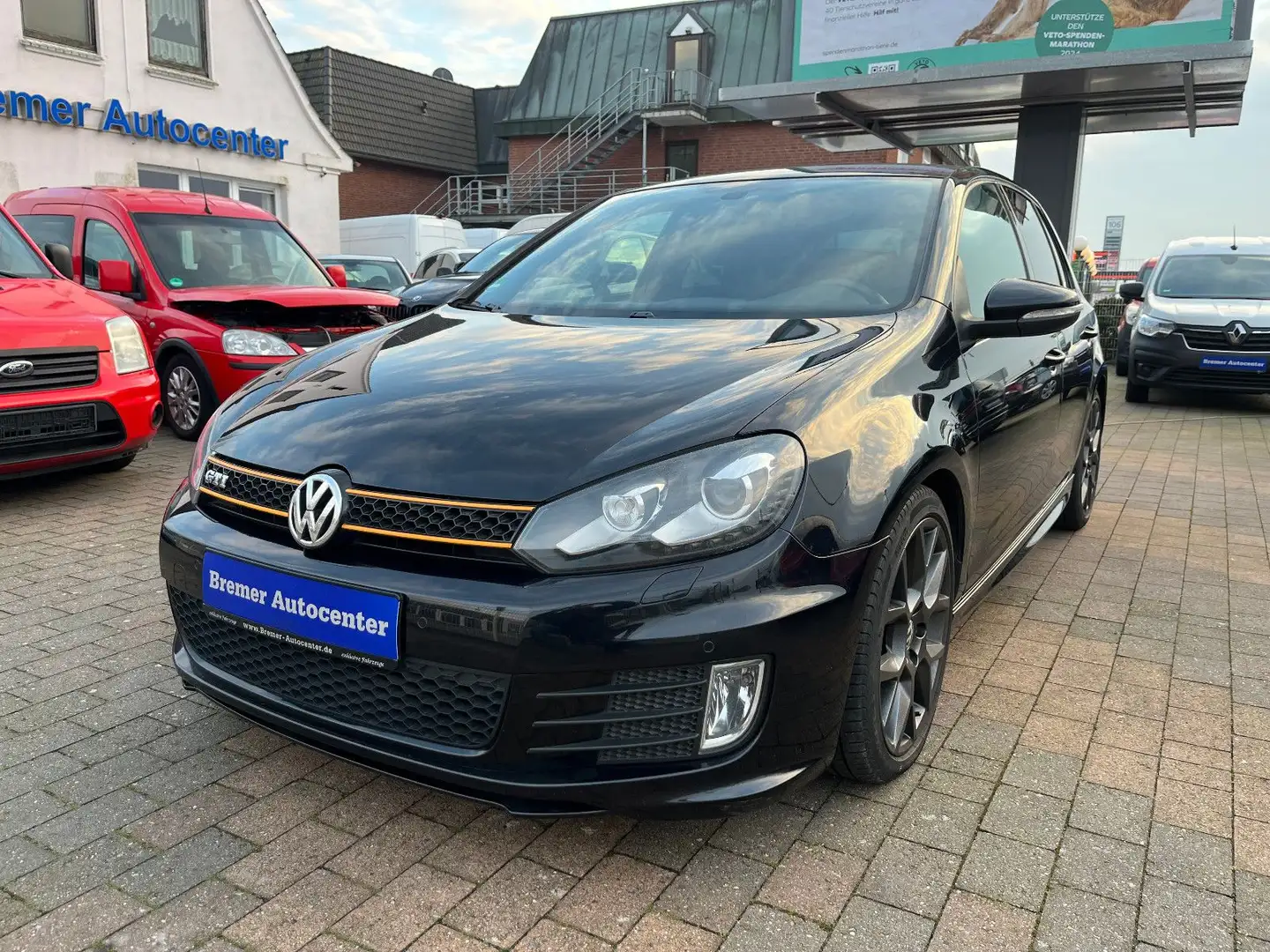 Volkswagen Golf 2.0 TSI GTI Edition 35,Navi,Klima,Leder,18" Schwarz - 1