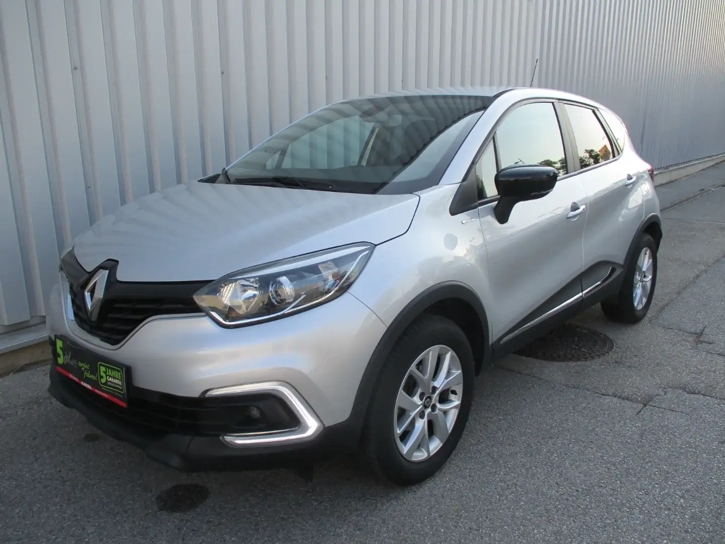 Renault Captur ENERGY TCe 90 Limited City Paket Gris - 2