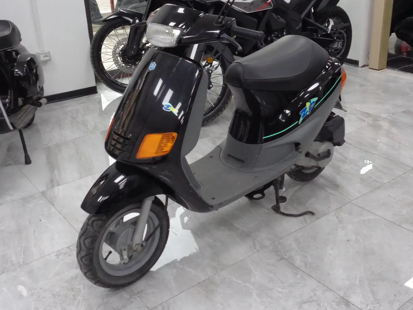 Piaggio Zip 50 PIAGGIO ZIP 50 SP Negro - 1