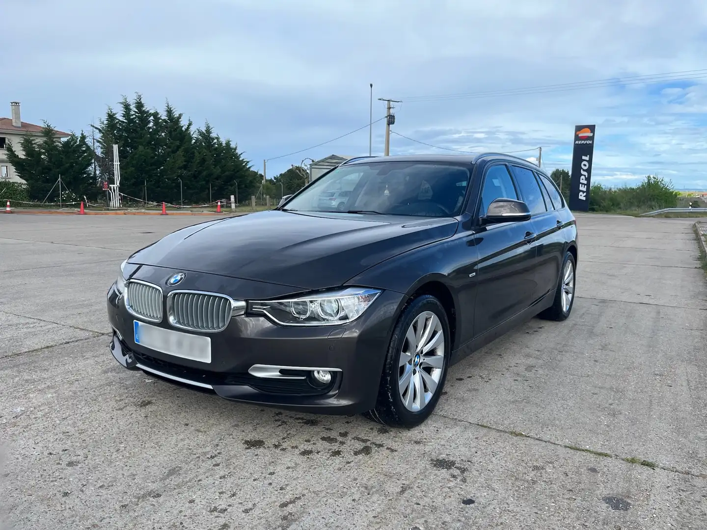 BMW 320 320d Touring xDrive Modern Modern Marrón - 1