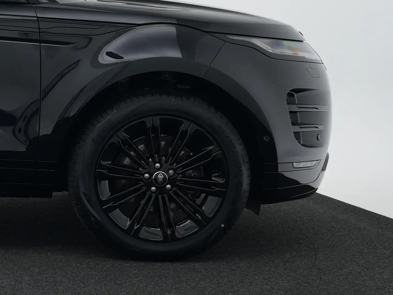 Land Rover Range Rover Evoque 2026 — фото 9