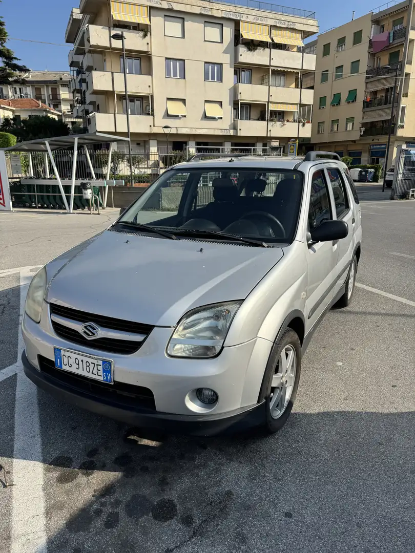 Suzuki Ignis 1.3 Deluxe 2wd - 2