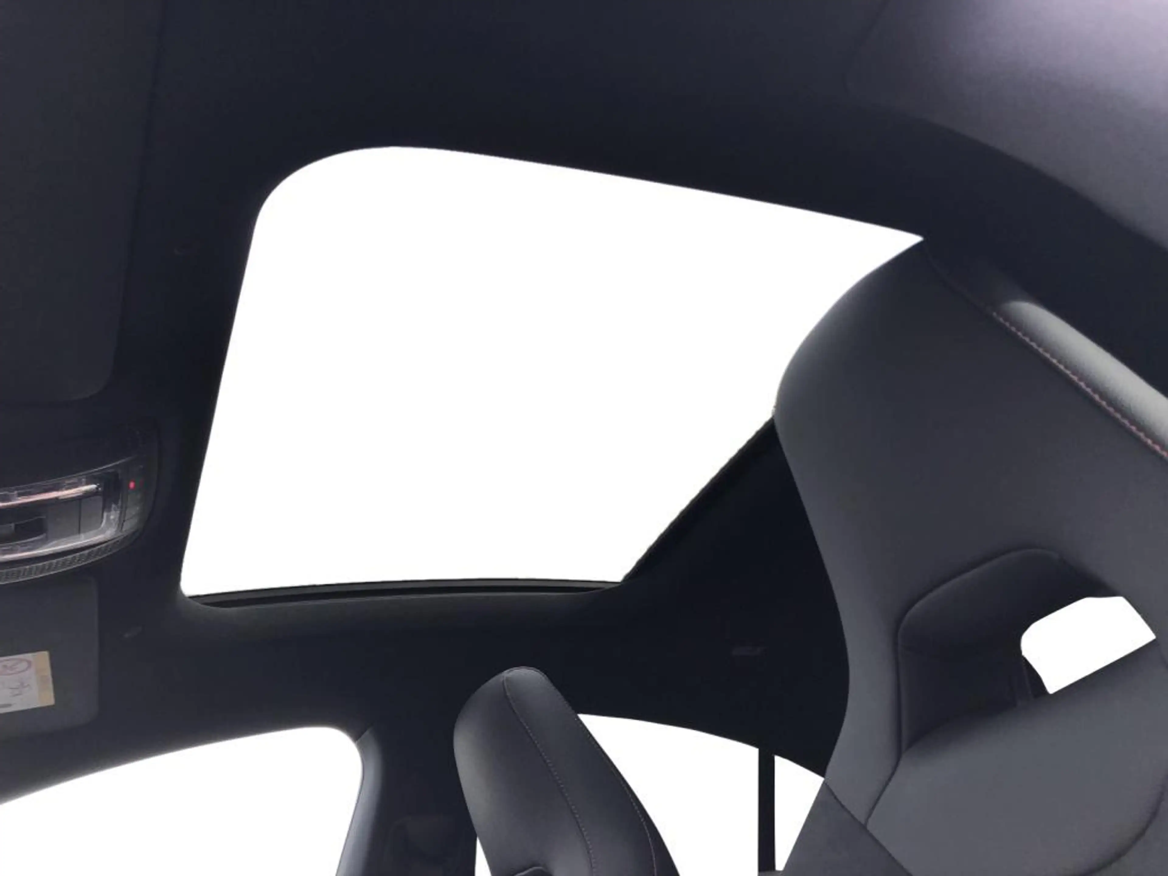 Mercedes-Benz CLA 200 Coupe AMG+ILS+MBUX+MBeam+Night+AHK+Pano — photo 15