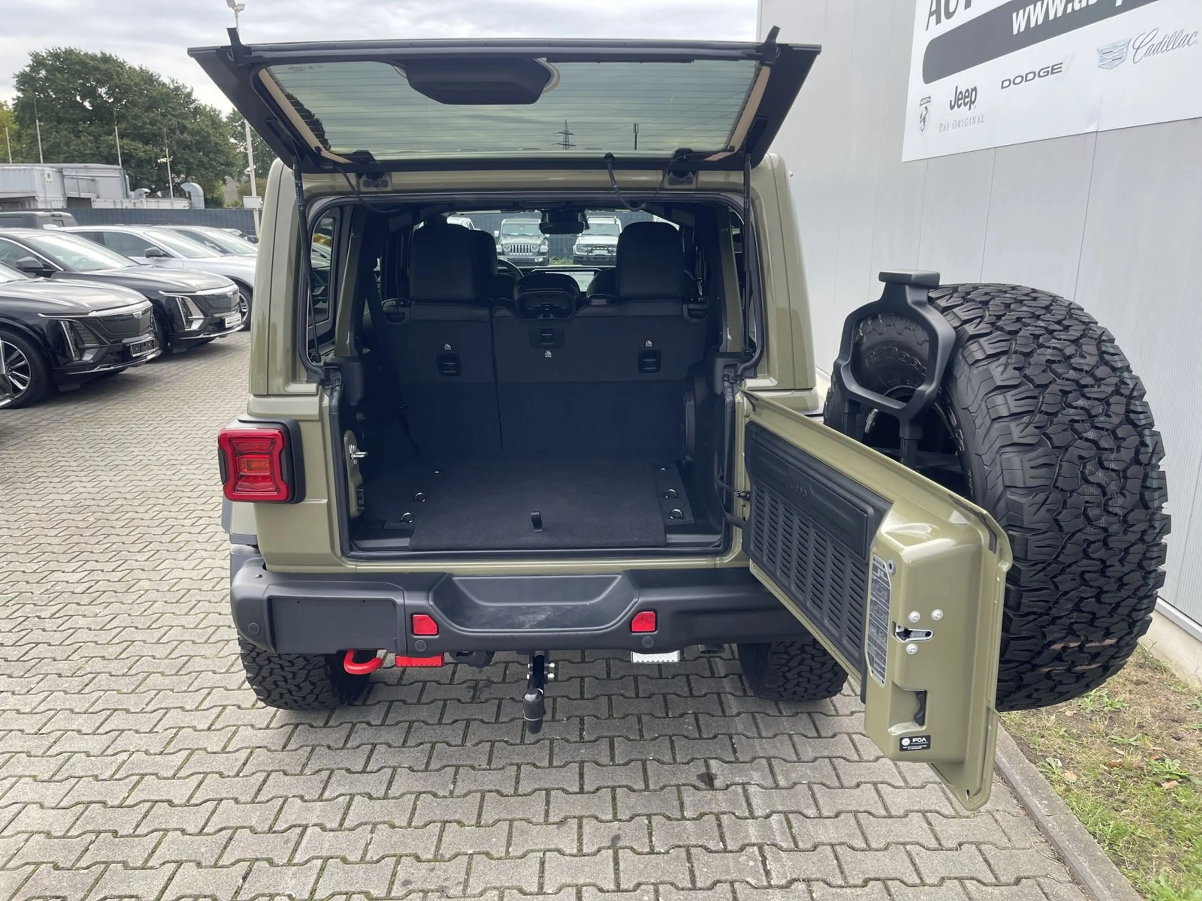 Jeep Wrangler Rubicon X 3.6 V6 | WARN-Winch — photo 5
