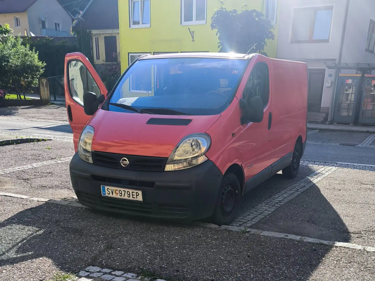 Nissan Primastar Primastar Kombi L1H1 1,9 TD 2,7t Rot - 2