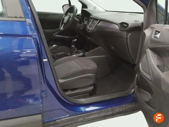 Opel Crossland 2021, foto 14