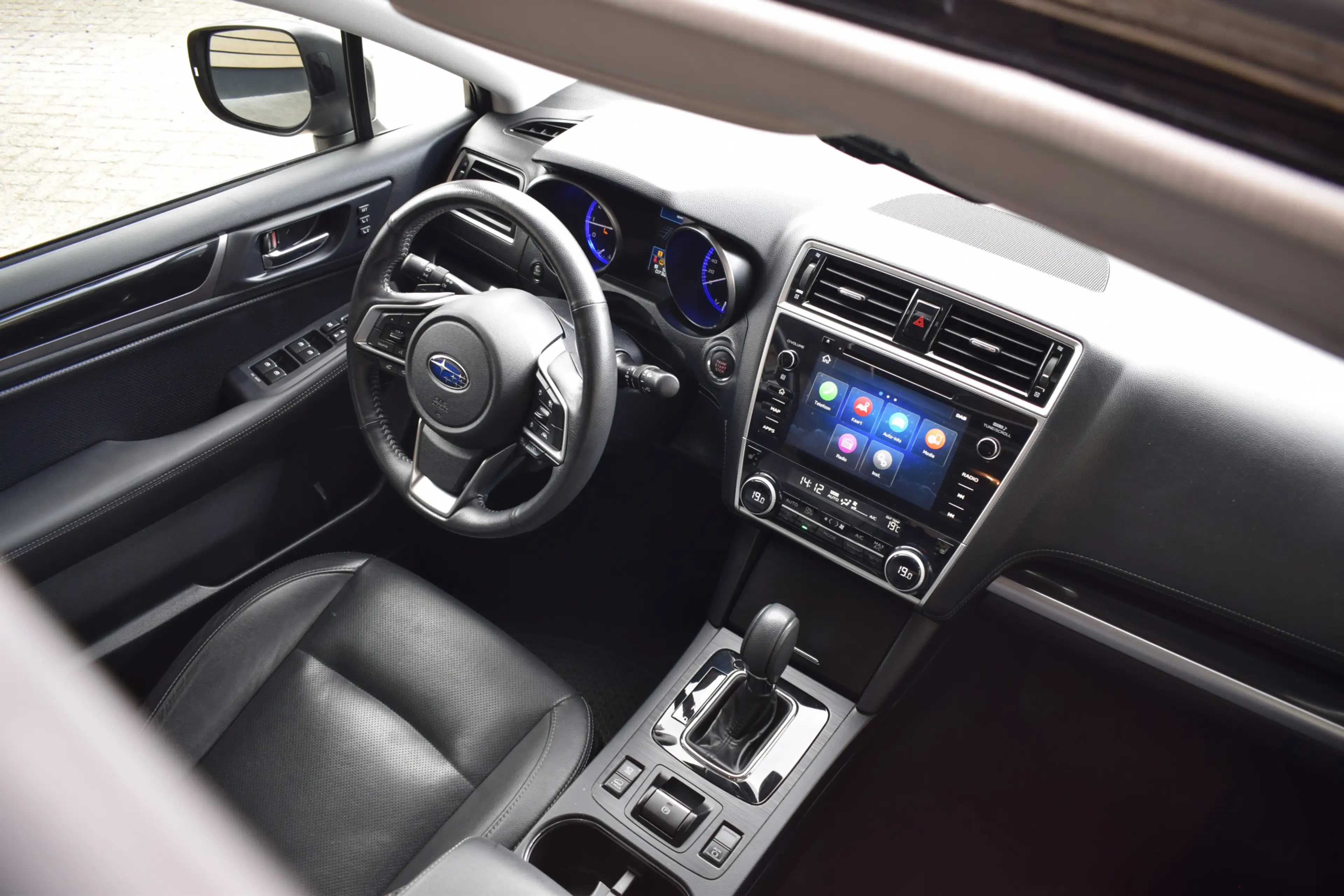 Subaru OUTBACK 2.5i Premium - Dealer onderhouden — photo 21