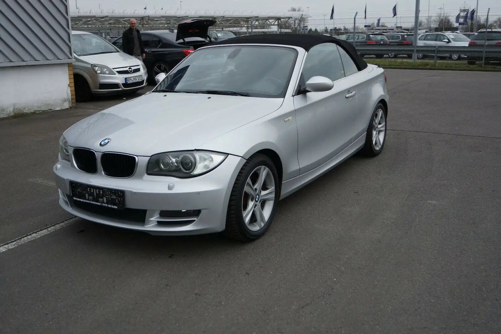 BMW 125 Baureihe 1 Cabrio 125i Argintiu - 2