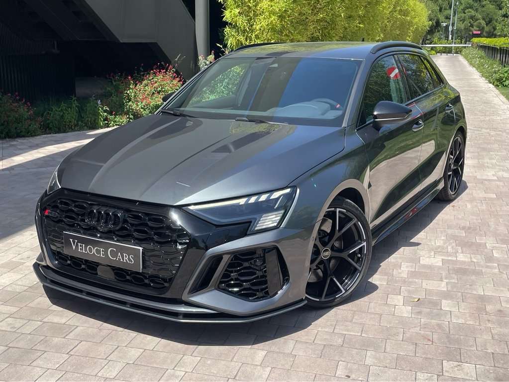 Audi RS3 Sportback quattro S tronic 294kW - foto 1