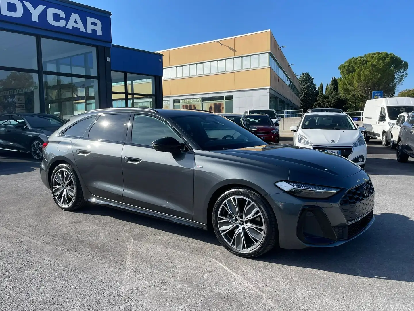 Audi A5 Avant 2.0 tdi mhev+ S line edition 204cv s-tronic Grigio - 2