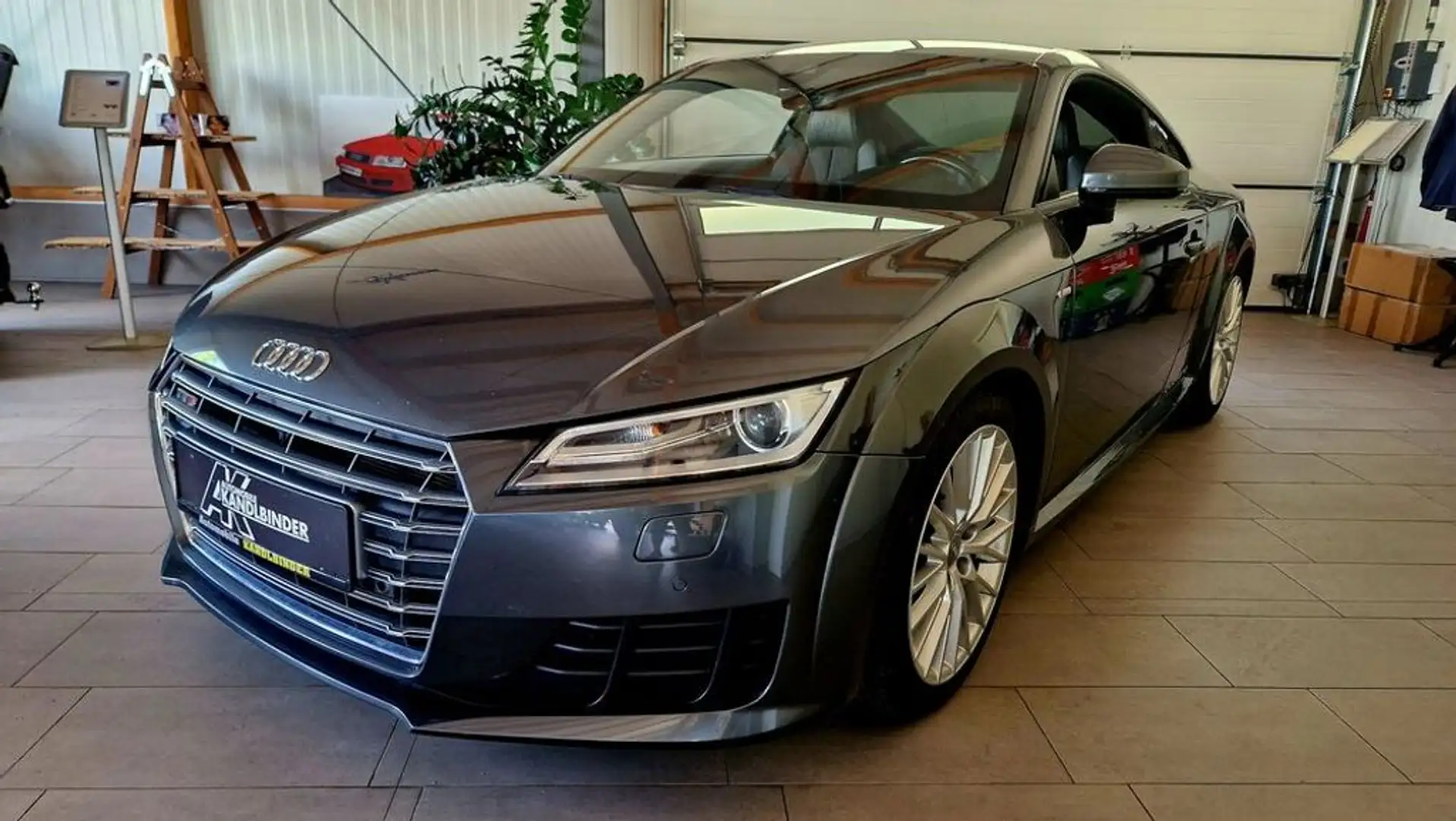 Audi TT 2.0 TFSI Coupe Quattro S-Line Gris - 1