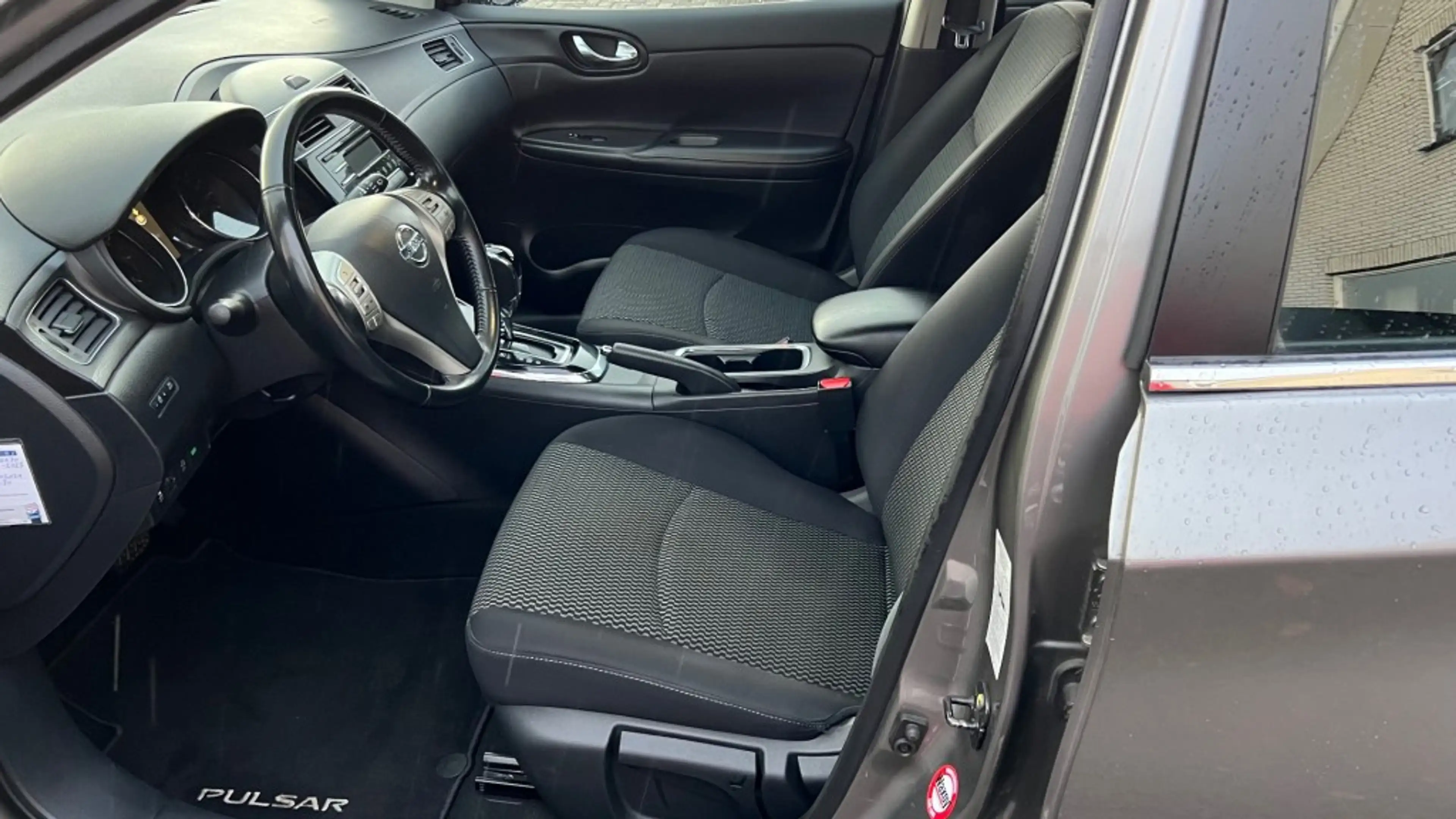 Nissan Pulsar 1.2 Dig-T Acenta automaat — photo 6