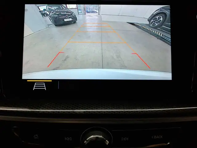Opel Insignia view 9
