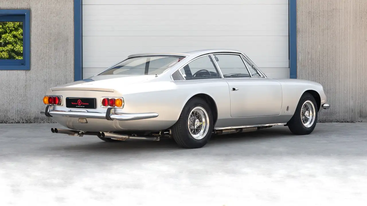 Ferrari 365 GT 2+2, foto 4