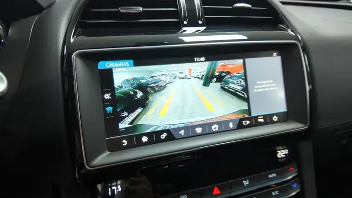 Jaguar F-Pace 2019, foto 33