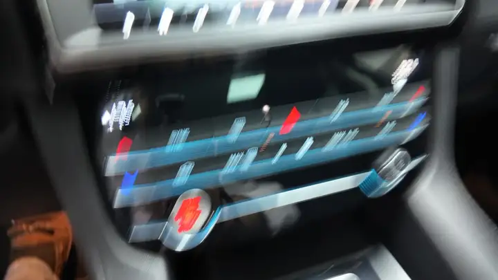 Jaguar F-Pace 2019, foto 34