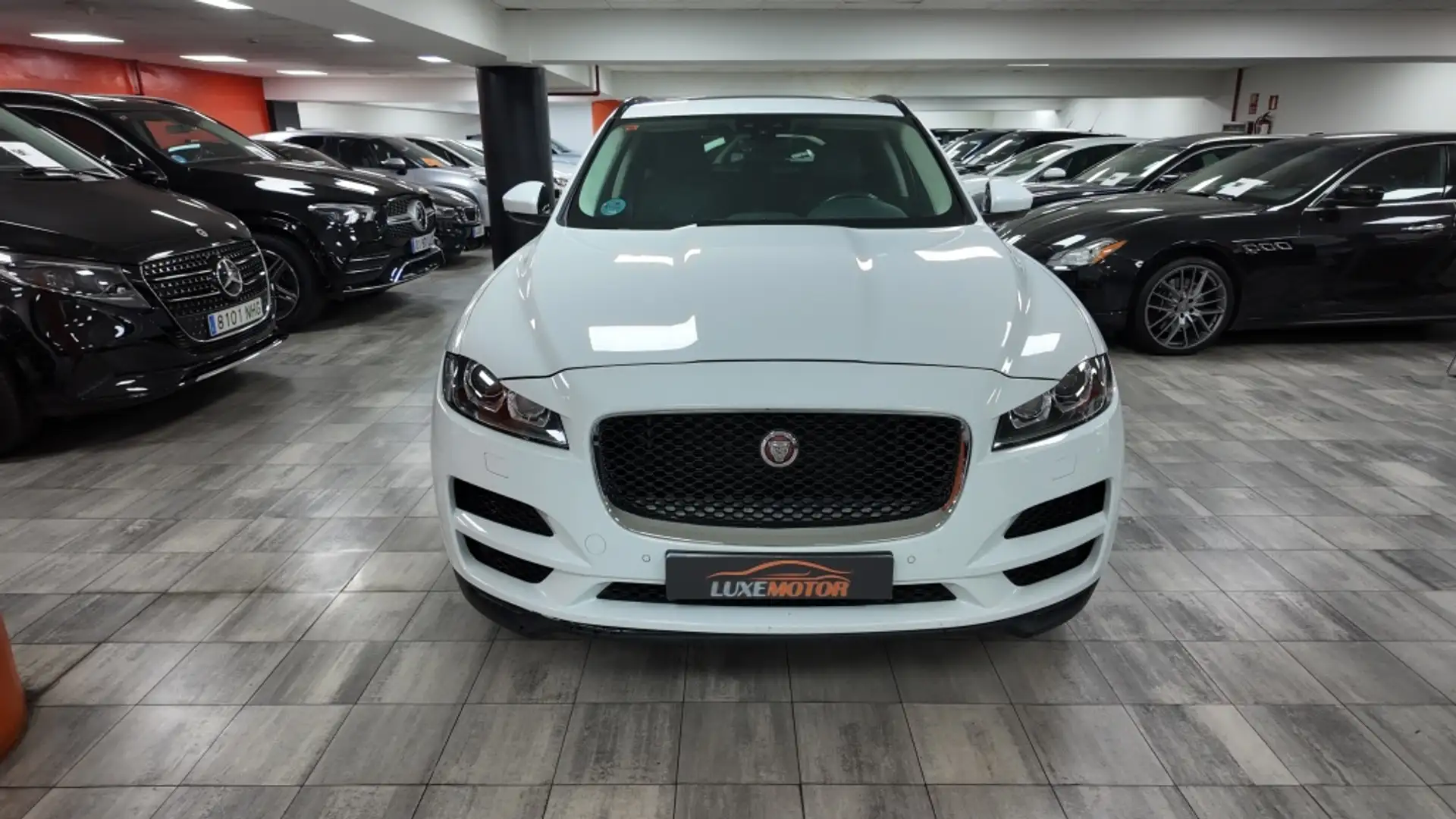 Jaguar F-Pace 2.0i4D R-Sport Aut. RWD 180 Blanco - 2