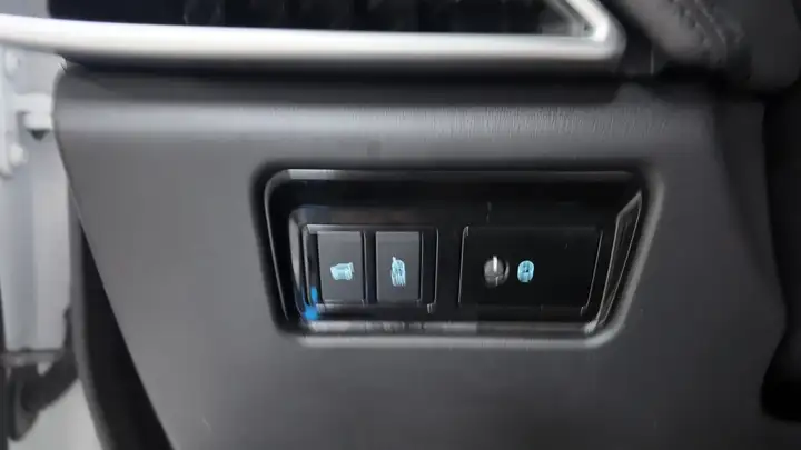 Jaguar F-Pace 2019, foto 23